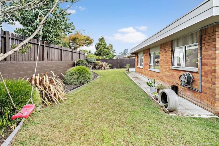 Photo of property in 2/37 Galvan Avenue, Sunnyhills, Auckland, 2010