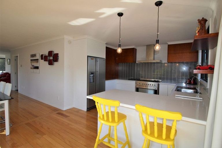 Photo of property in 37 Newcastle Street, Clyde, 9330