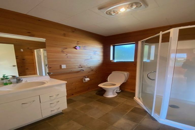 Photo of property in 26 Sutton Crescent, Papakura, 2110