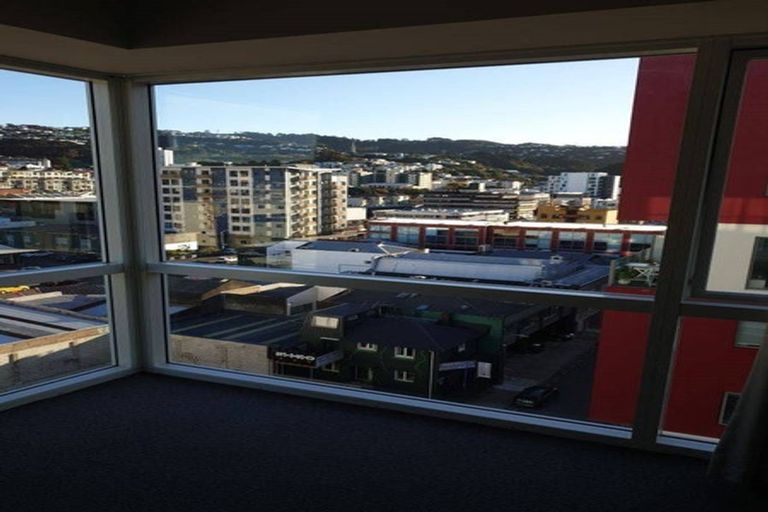 Photo of property in The Peak Apartments, 1002/170 Taranaki Street, Te Aro, Wellington, 6011