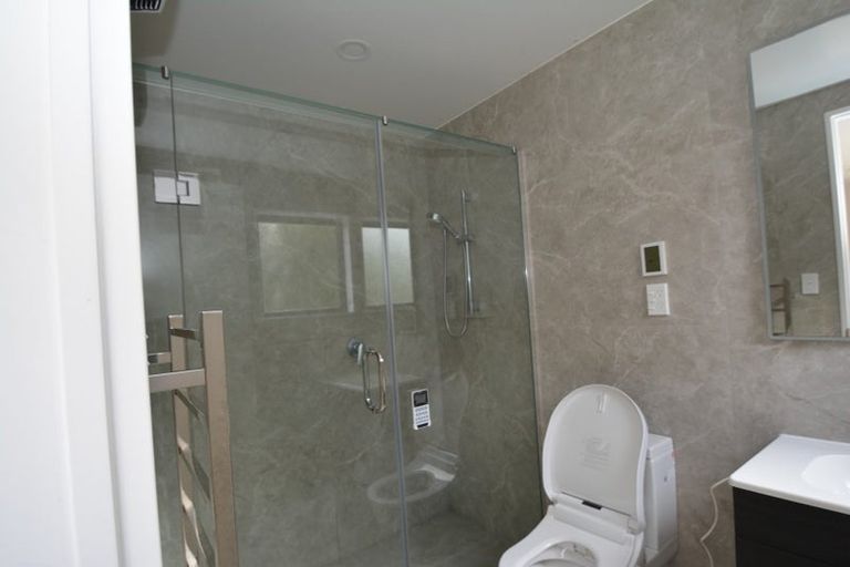 Photo of property in 14 Mohaka Way, Albany Heights, Auckland, 0632