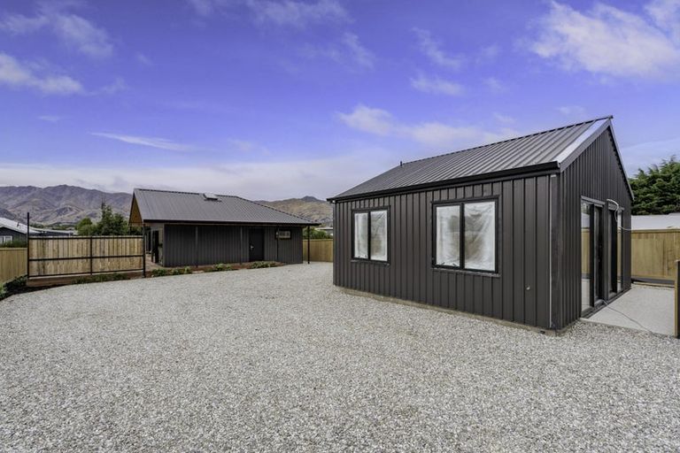 Photo of property in 422b Domain Road, Lake Hawea, 9382