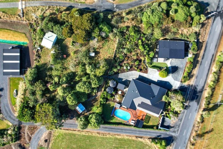 Photo of property in 231 Moturata Road, Taieri Beach, Brighton, 9091