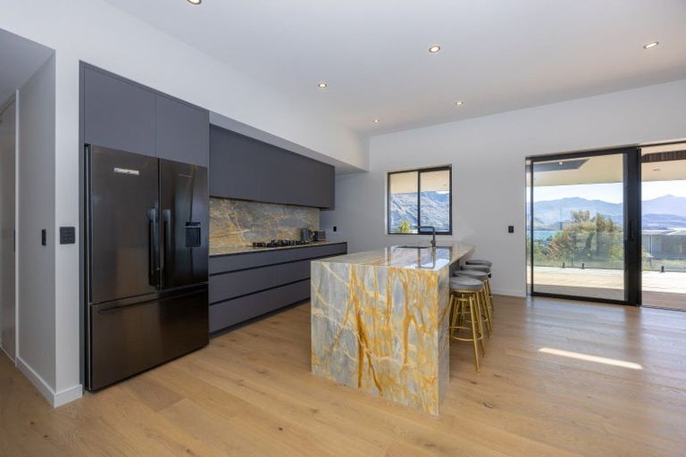 Photo of property in 11 Clearview Street, Wanaka, 9305
