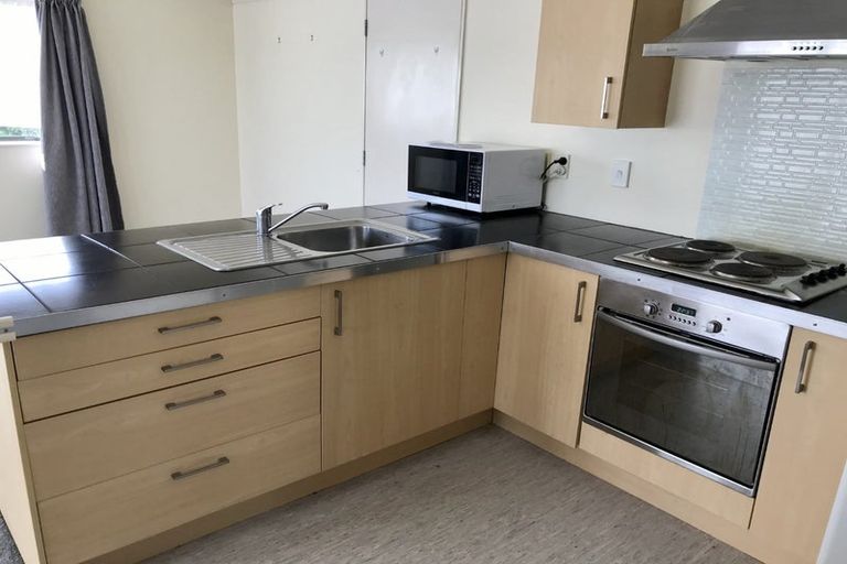 Photo of property in 32 Morere Street, Titahi Bay, Porirua, 5022