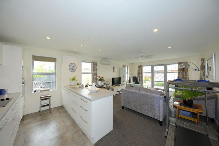 Photo of property in 10/212 Lyttelton Street, Spreydon, Christchurch, 8024