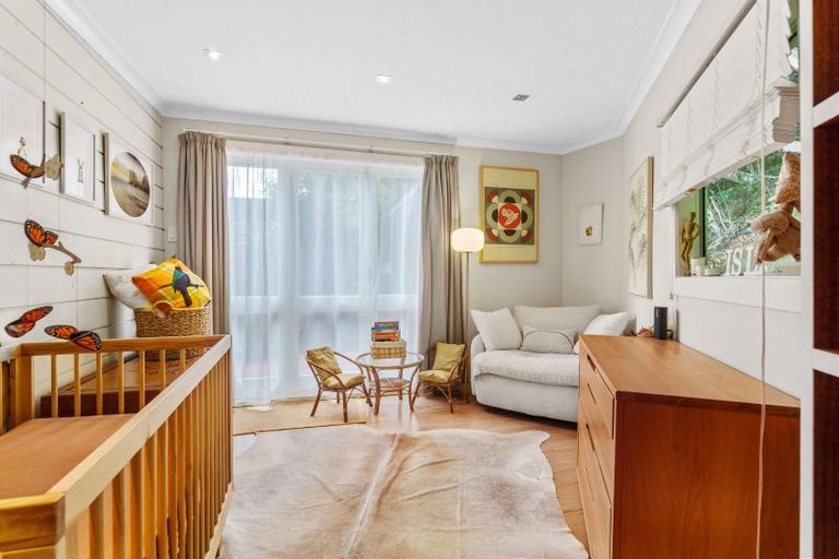 Photo of property in 25 Berridge Road, Muriwai, Waimauku, 0881