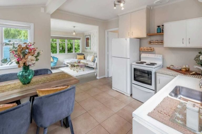 Photo of property in 3/230 Bucklands Beach Road, Bucklands Beach, Auckland, 2012