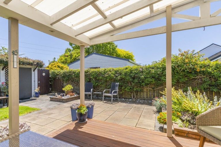 Photo of property in 349b Te Moana Road, Waikanae, 5036