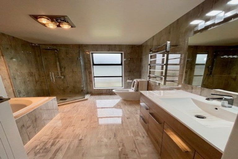 Photo of property in 235 Murphys Road, Flat Bush, Auckland, 2019