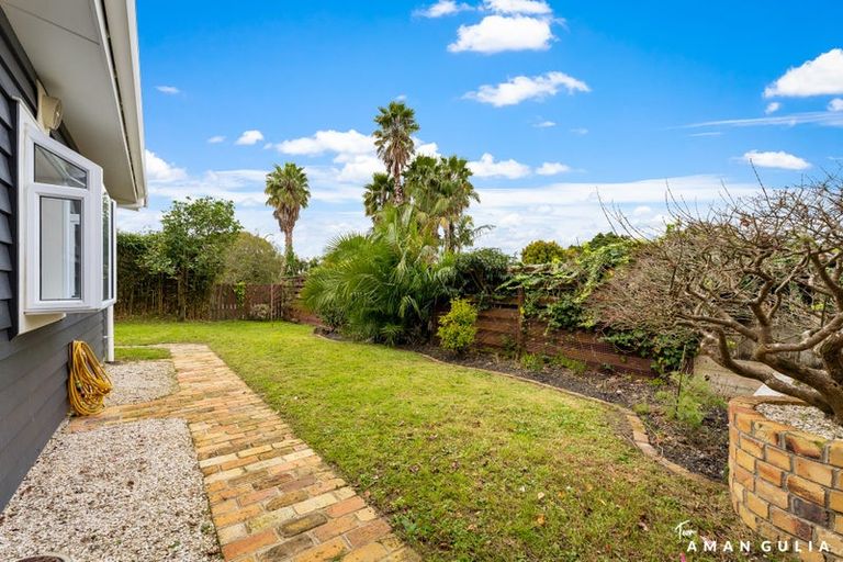 Photo of property in 4 Gladys Avenue, Glenfield, Auckland, 0629