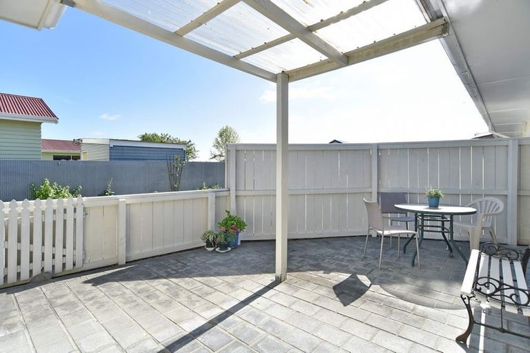 Photo of property in 94b East Belt, Rangiora, 7400