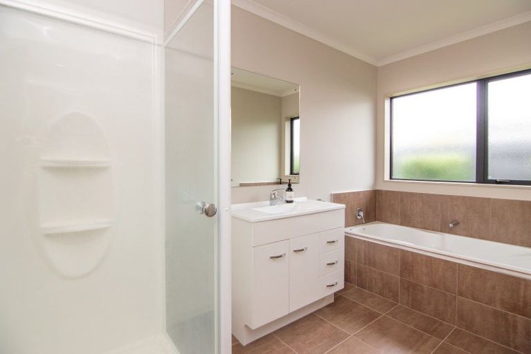 Photo of property in 20 Millbrook Place, Ashhurst, 4810