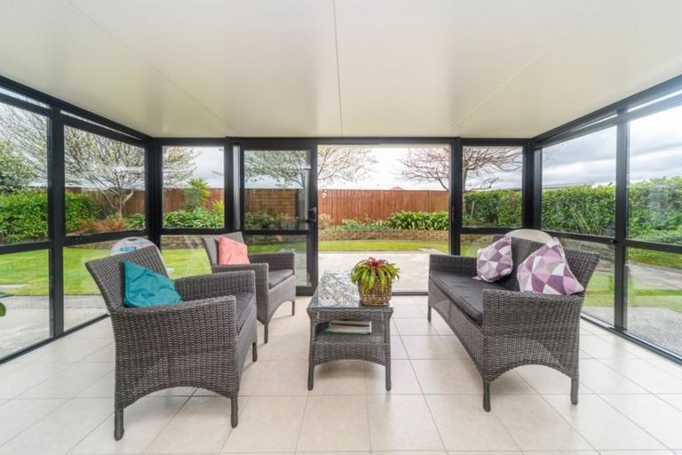 Photo of property in 49 Rosalie Terrace, Kelvin Grove, Palmerston North, 4414