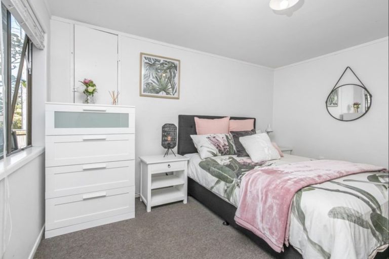 Photo of property in 10 Evan Street, Belmont, Auckland, 0622
