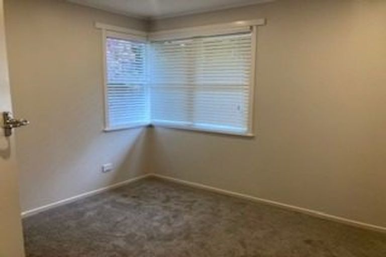 Photo of property in 4/179 River Road, Hamilton East, Hamilton, 3216