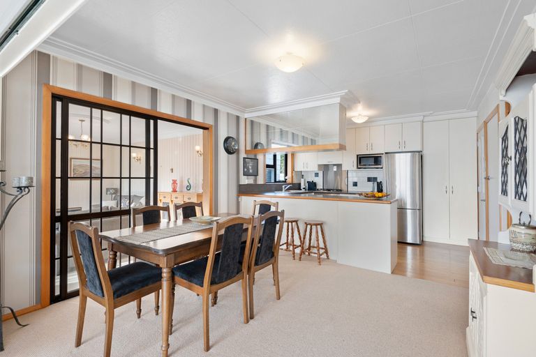 Photo of property in 27 Mcdonald Street, Mosgiel, 9024