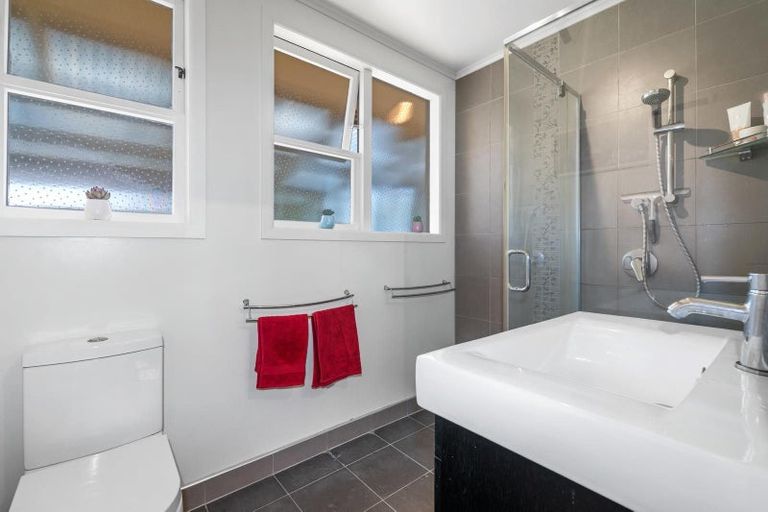 Photo of property in 49 Konene Street, Utuhina, Rotorua, 3015