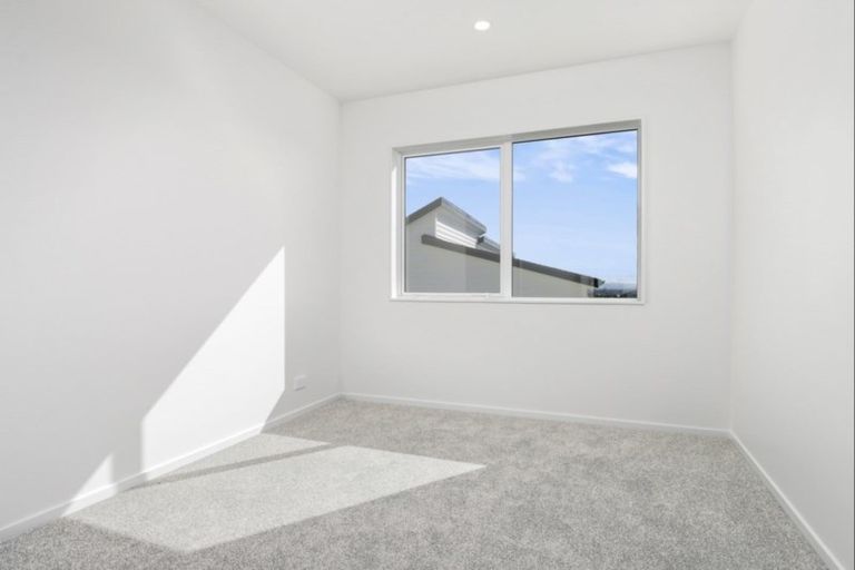 Photo of property in 118 Joseph Street, Flat Bush, Auckland, 2019