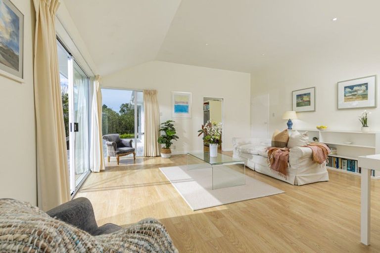 Photo of property in 295 Glenmore Road, Coatesville, Albany, 0793