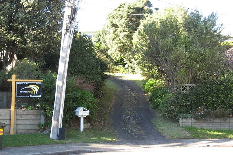 Photo of property in 17 William Avenue, Raumati South, Paraparaumu, 5032