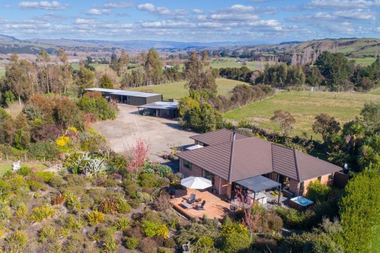 Photo of property in 1195d Pohangina Road, Pohangina, Ashhurst, 4884
