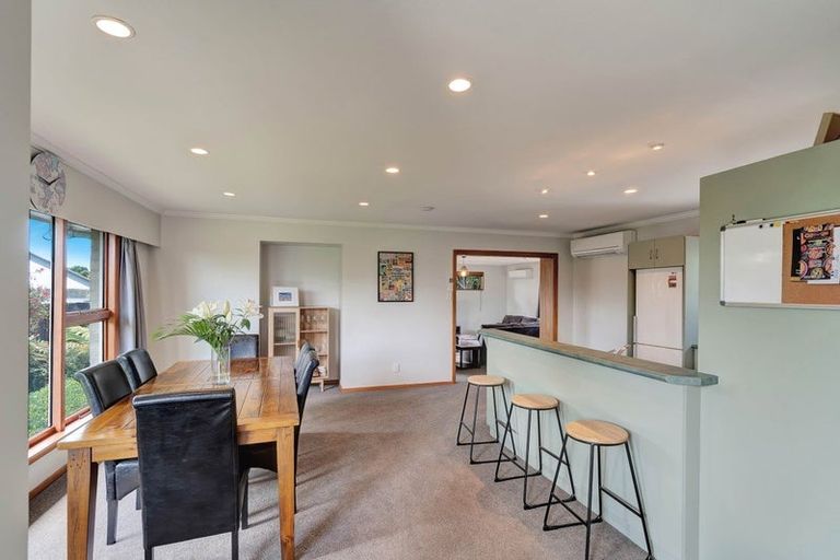 Photo of property in 8 Brenda Place, Halswell, Christchurch, 8025