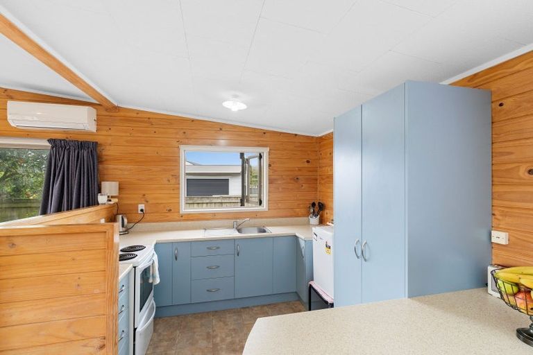 Photo of property in 39 Kiharoa Street, Otaki Beach, Otaki, 5512