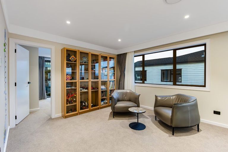 Photo of property in 4 Hanikura Street, Long Bay, Auckland, 0630