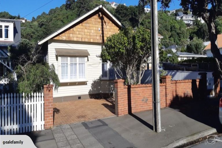 Photo of property in 18 Dundas Street, Seatoun, Wellington, 6022