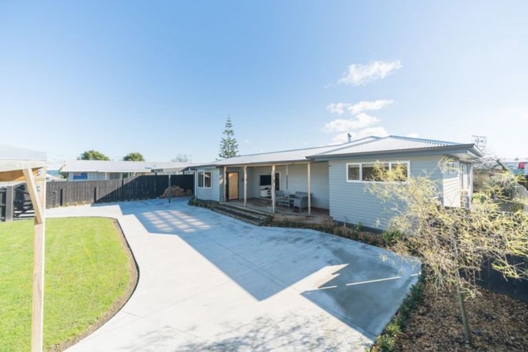 Photo of property in 8 Russell Street, Feilding, 4702