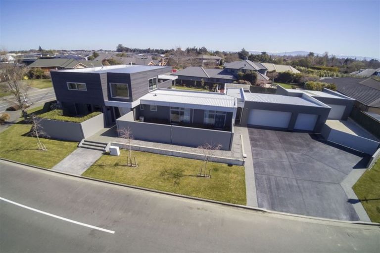 Photo of property in 1 Grosvenor Lane, Rangiora, 7400
