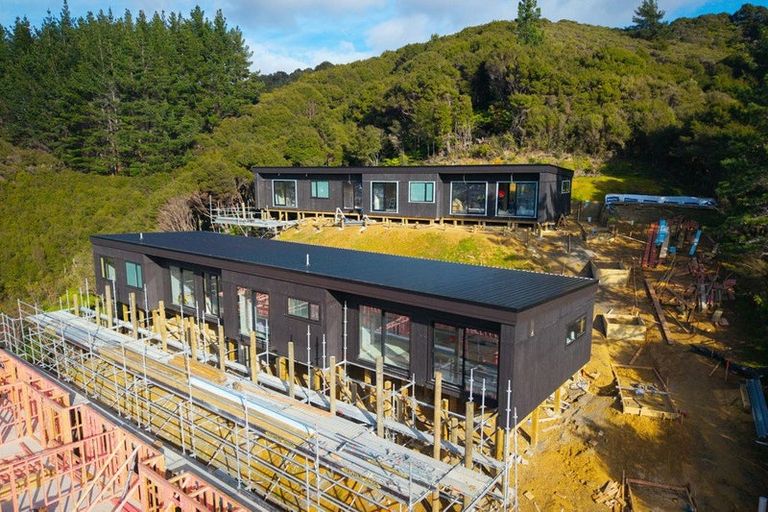 Photo of property in 16 Hastings Grove, Wainuiomata, Lower Hutt, 5014