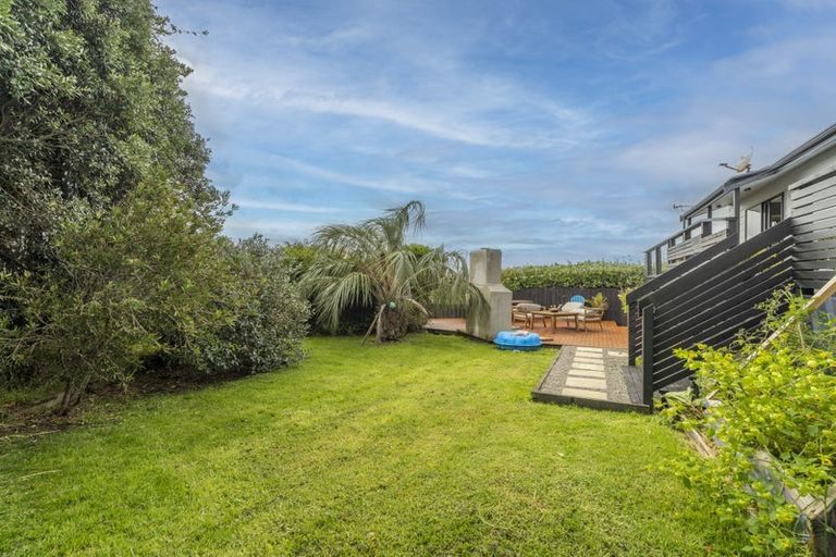 Photo of property in 23 Patiki Place, Titahi Bay, Porirua, 5022