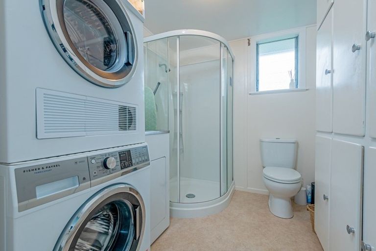 Photo of property in 10 Paterson Street, Pahiatua, 4910