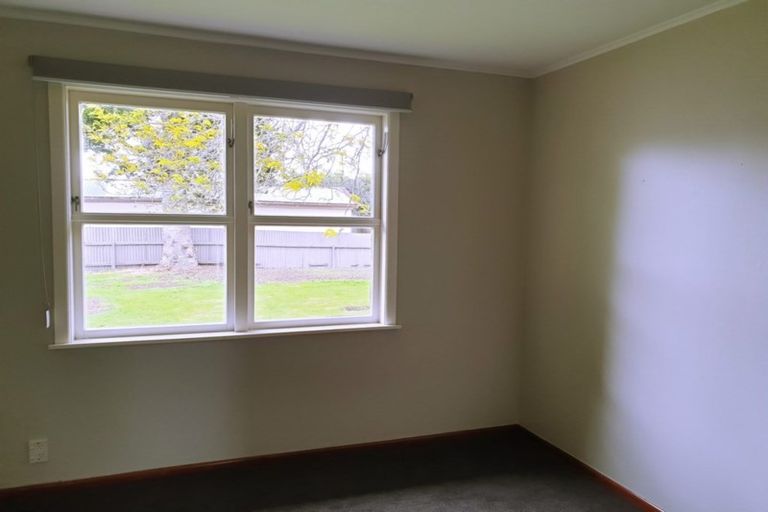 Photo of property in 28 Beech Crescent, Hillcrest, Hamilton, 3216