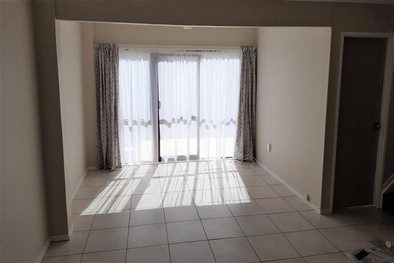 Photo of property in 3/19a Gray Avenue, Mangere East, Auckland, 2024