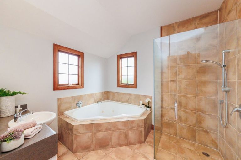 Photo of property in 8a Camden Street, Feilding, 4702