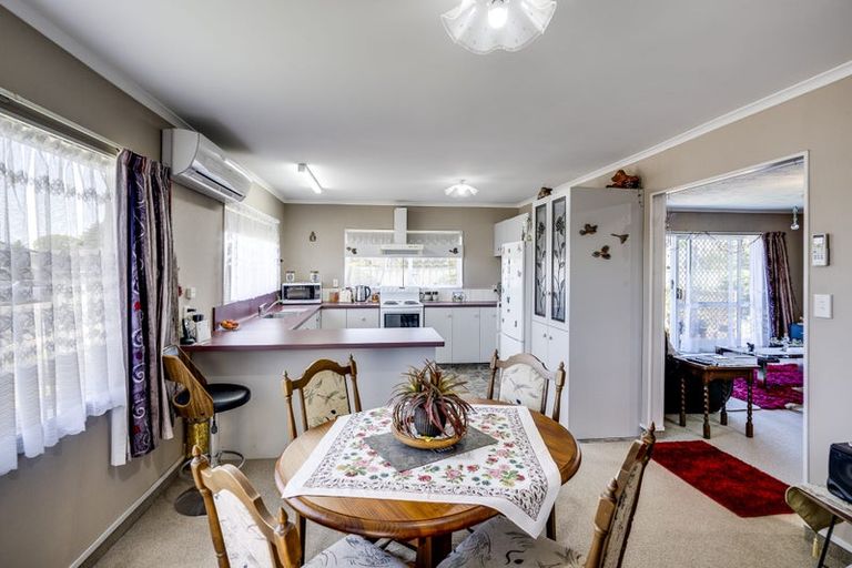 Photo of property in 4 Spriggs Crescent, Greenmeadows, Napier, 4112