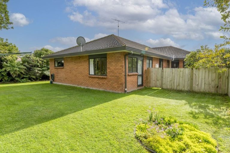 Photo of property in 13 Brandon Street, Otaki, 5512