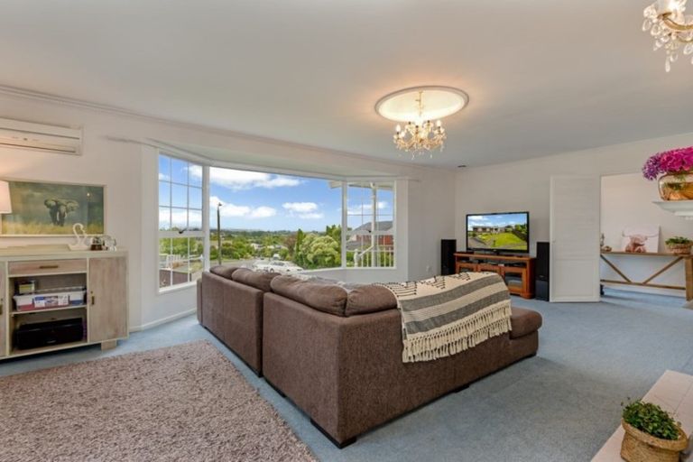 Photo of property in 35 Park View Avenue, Feilding, 4702