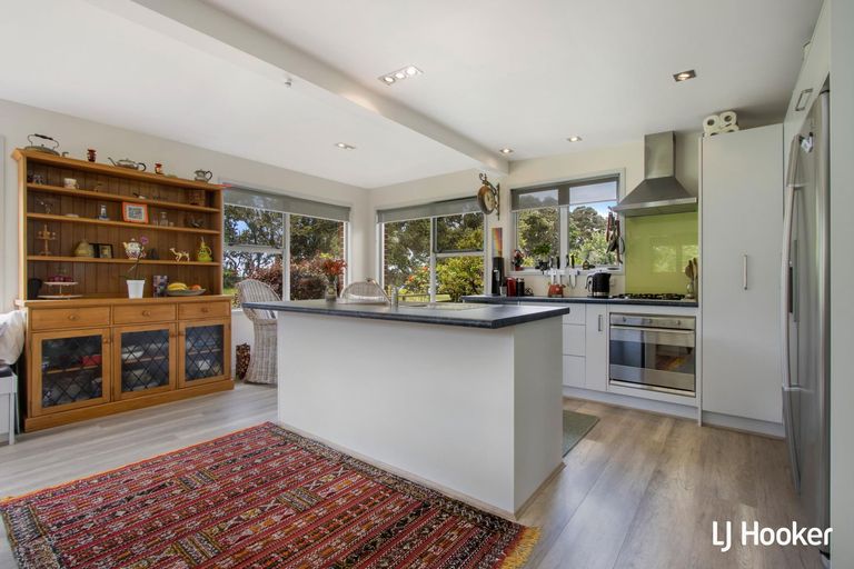 Photo of property in 10 Roretana Drive, Athenree, Katikati, 3177