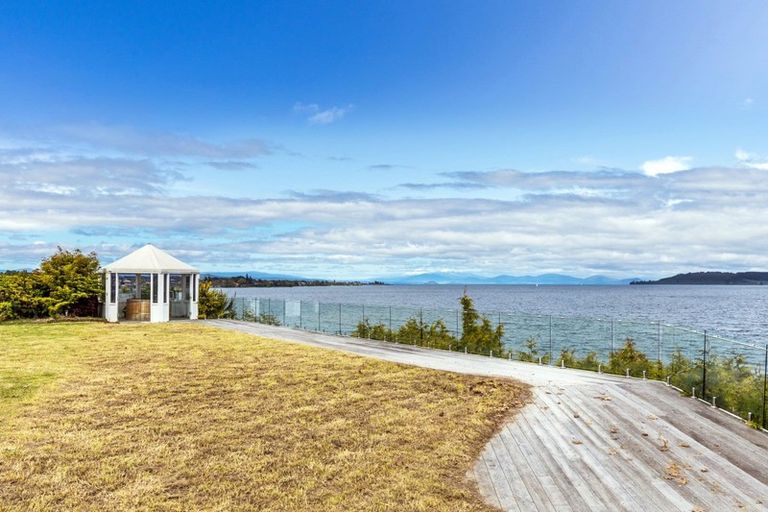 Photo of property in 159 Lake Terrace, Hilltop, Taupo, 3330