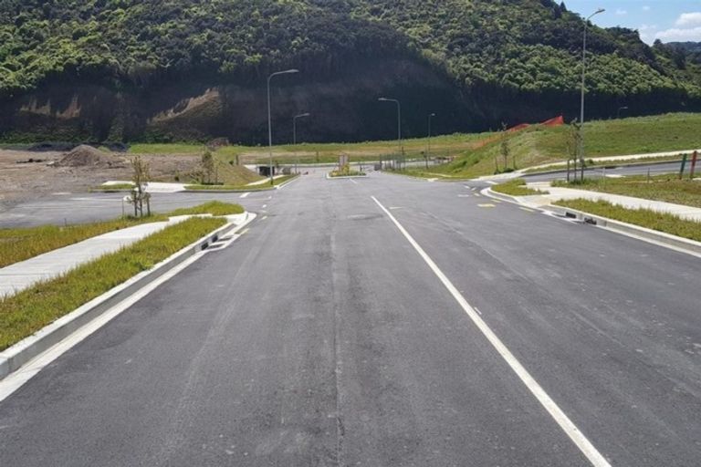 Photo of property in 107 Silverstream Road, Crofton Downs, Wellington, 6035