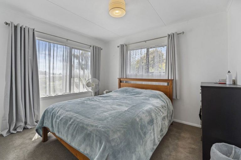 Photo of property in 41 Kennedy Drive, Levin, 5510