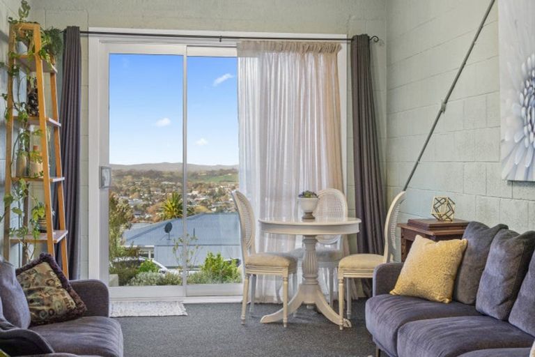 Photo of property in 22 Routly Avenue, Pukekohe, 2120