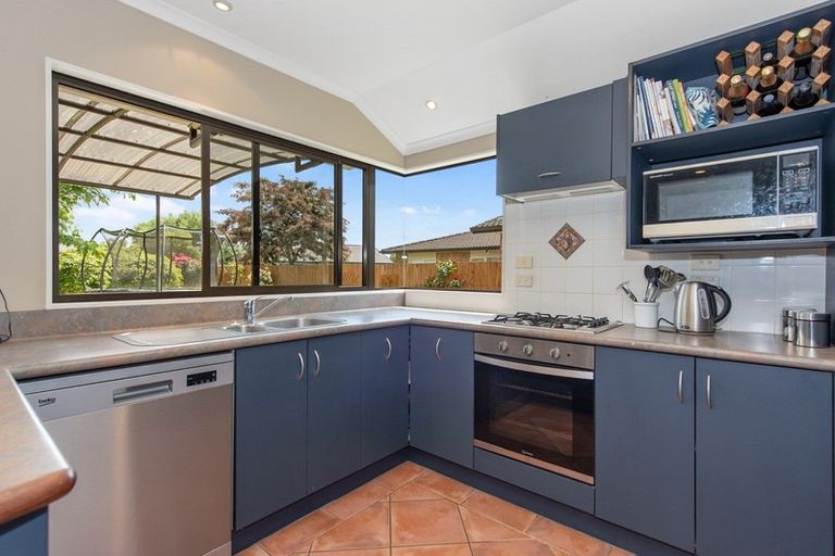 Photo of property in 41 Tuirangi Street, Flagstaff, Hamilton, 3210