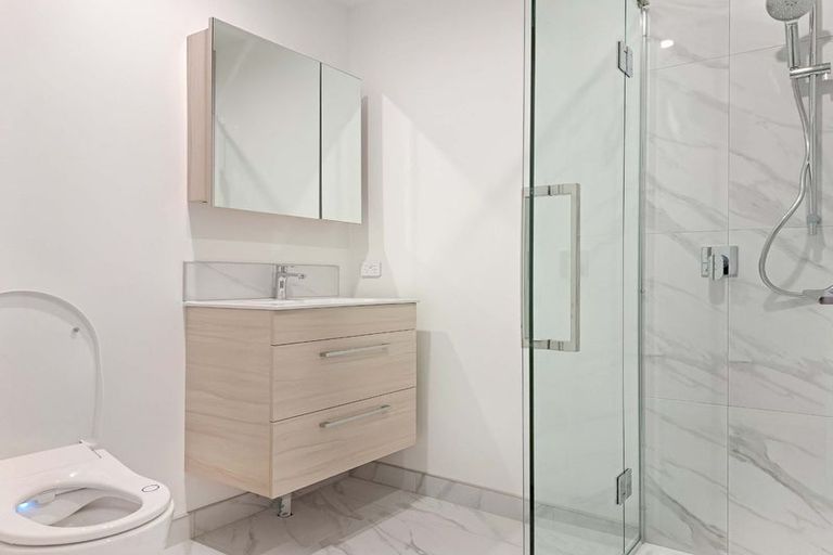 Photo of property in 3/10 Rainey Grove, Taita, Lower Hutt, 5011