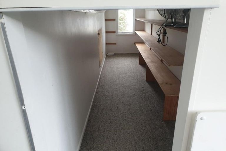 Photo of property in 15 Brazier Grove, Paraparaumu, 5032