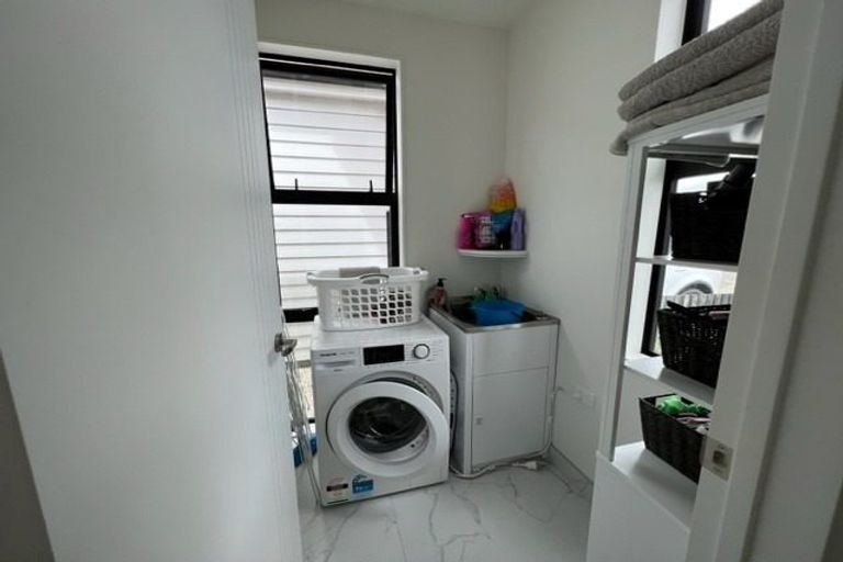 Photo of property in 17 Matakohe Road, Westgate, Auckland, 0814